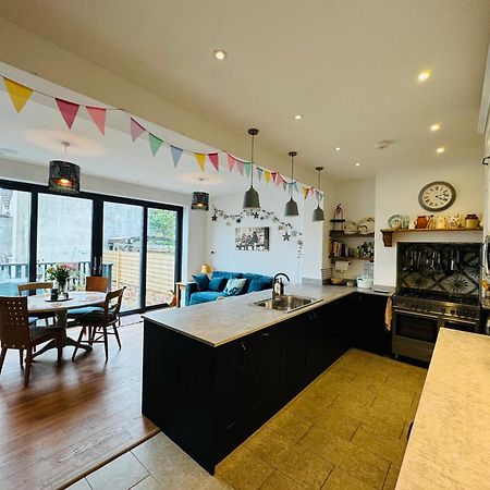 Modern & Vintage Inspired Home In Old Totterdown Bristol Eksteriør bilde