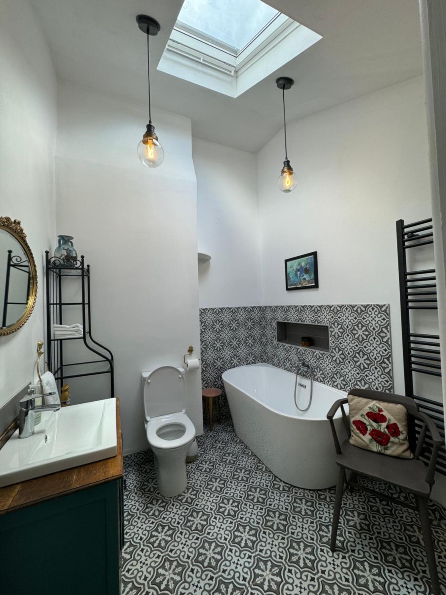 Modern & Vintage Inspired Home In Old Totterdown Bristol Eksteriør bilde