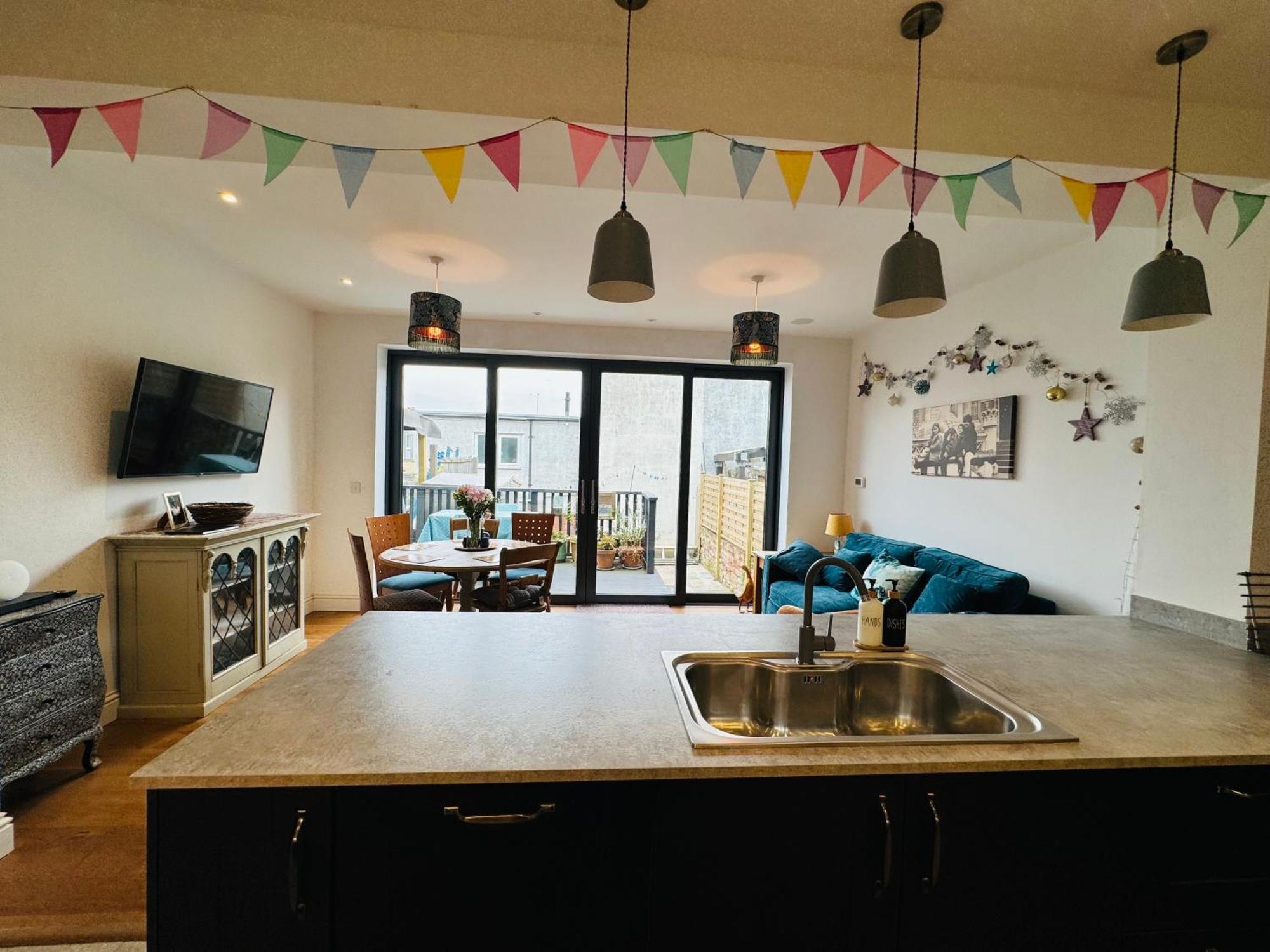 Modern & Vintage Inspired Home In Old Totterdown Bristol Eksteriør bilde